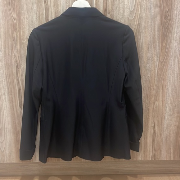 Banana Republic Blazer size 6. - Picture 2 of 2